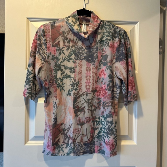 by Anthropologie Floral Mesh Mock Neck Short Sleeve Top - Picture 3 of 7